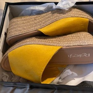 New in box Mustard color espadrilles